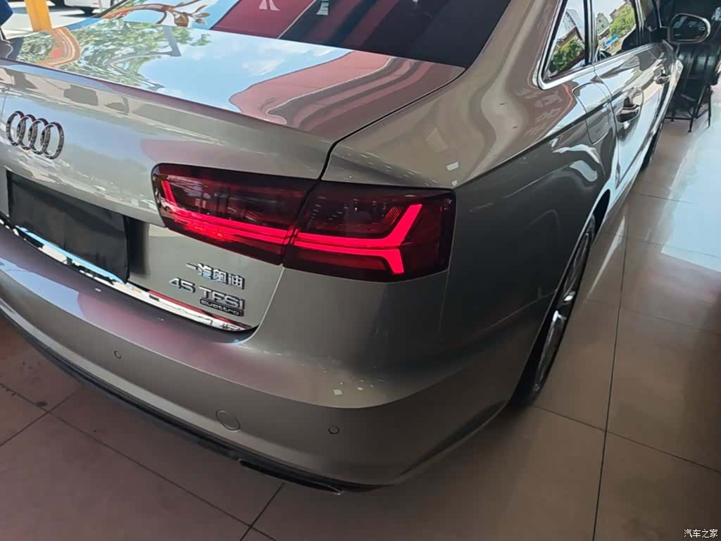 Audi A6L, 2018 8