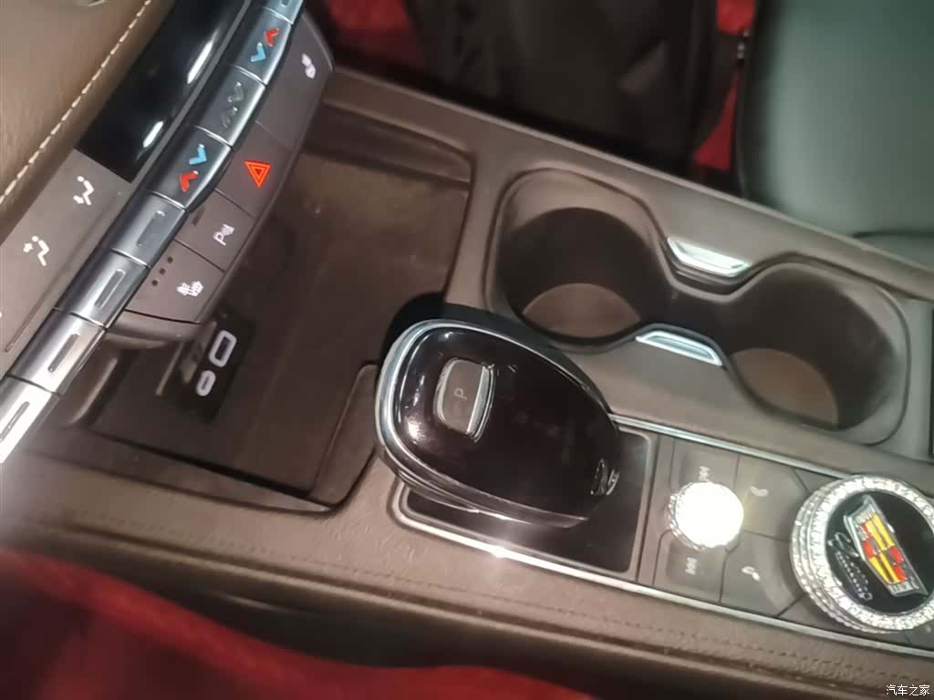 Cadillac XT4, 2021 14