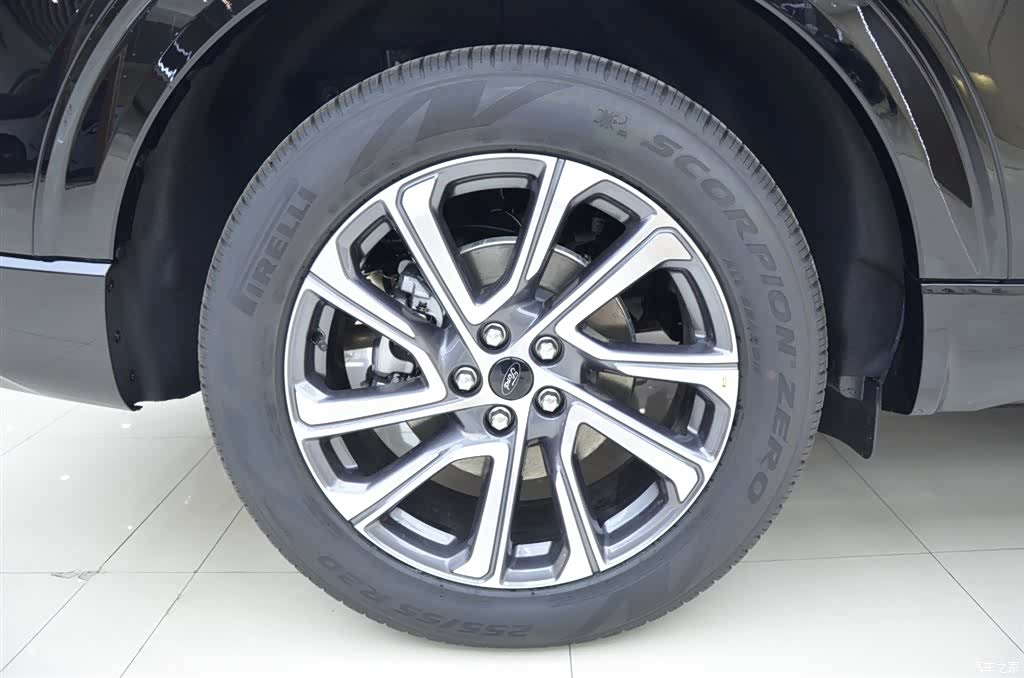 Ford Explorer, 2025 15