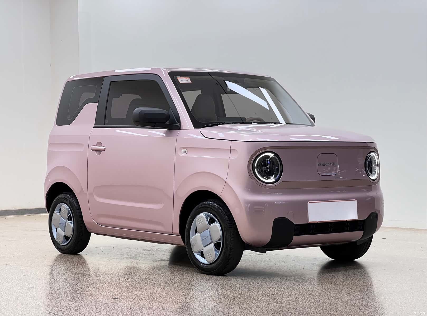 Geely Panda, 2024 3