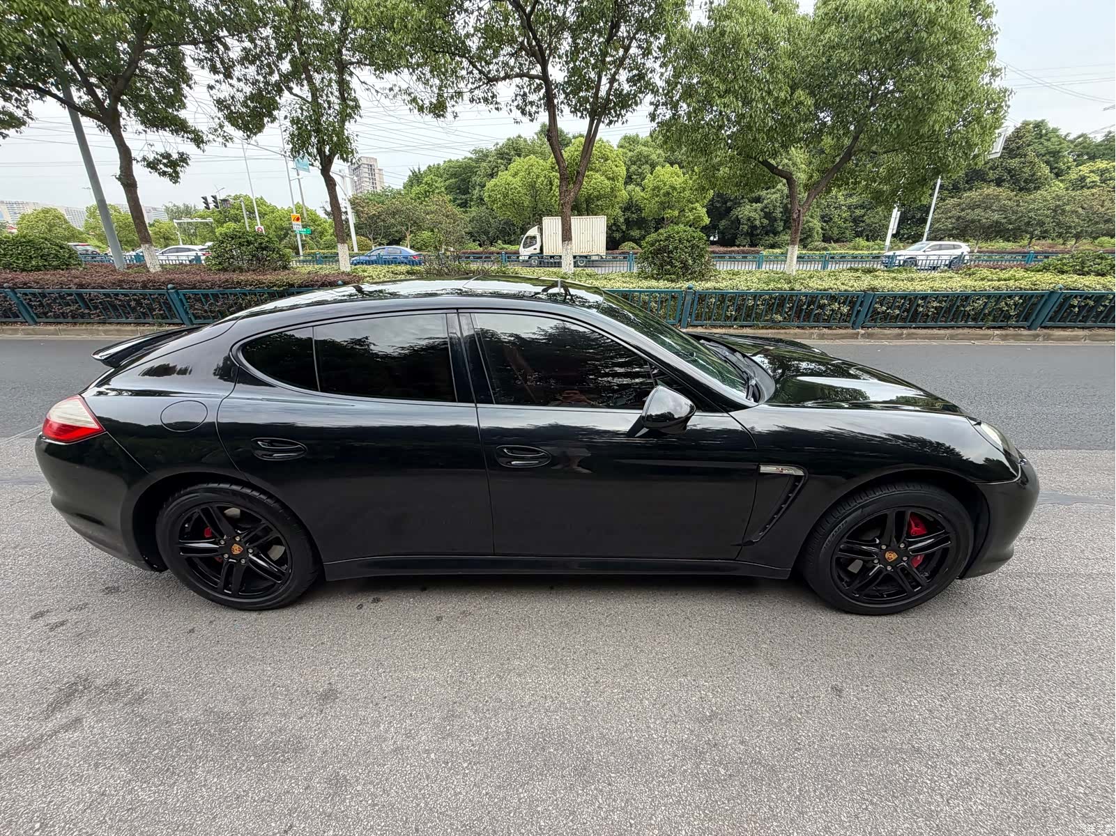 Porsche Panamera, 2011 все фото