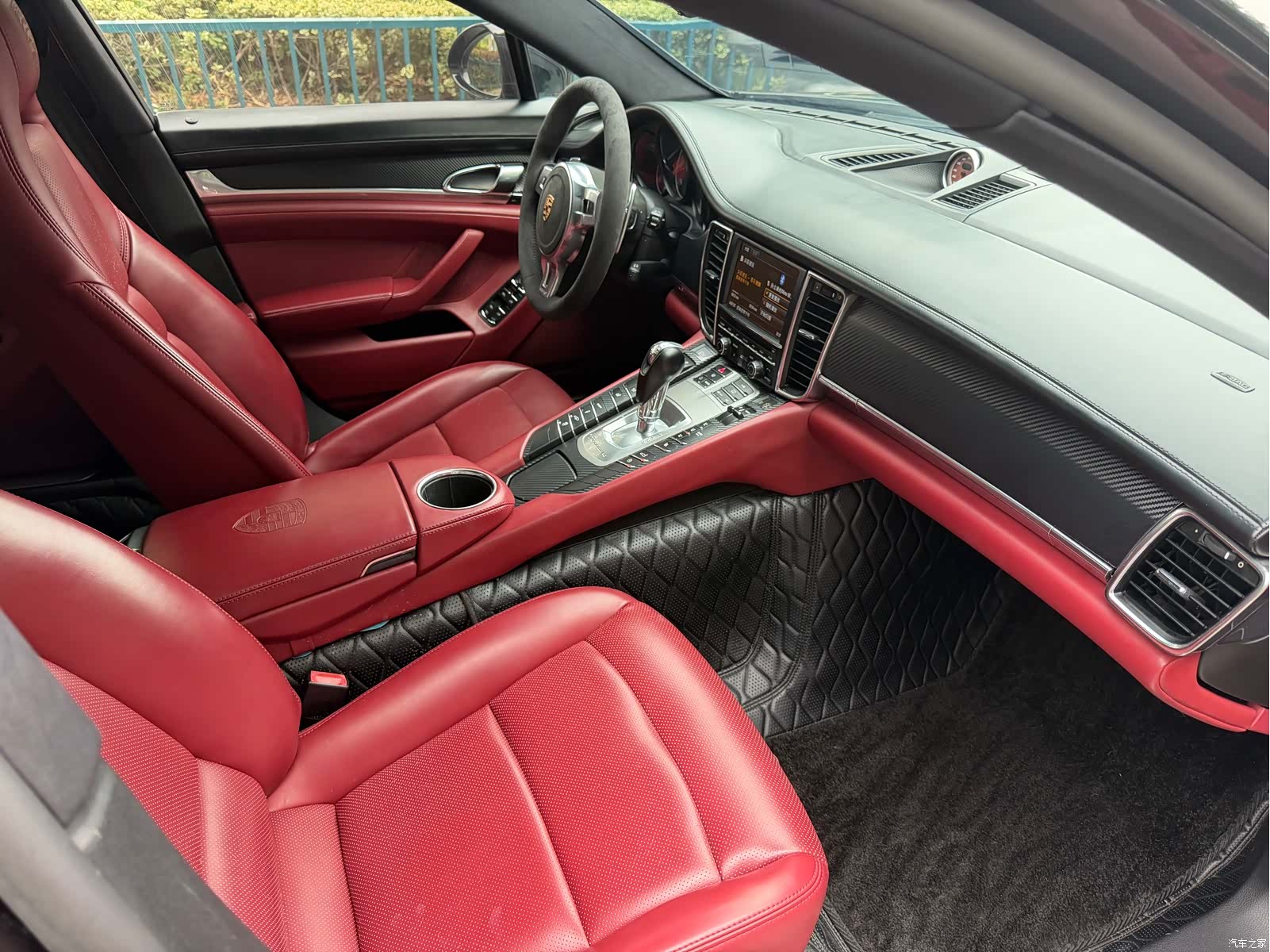 Porsche Panamera, 2011 14
