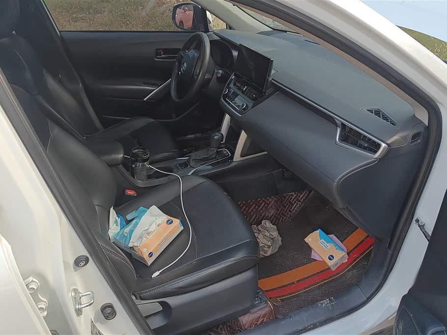 Toyota Corolla Sharp amplifier