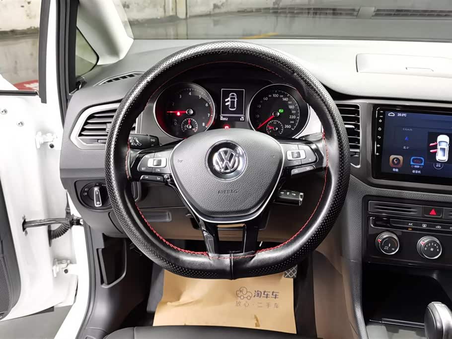 Volkswagen Golf*Jiayu
