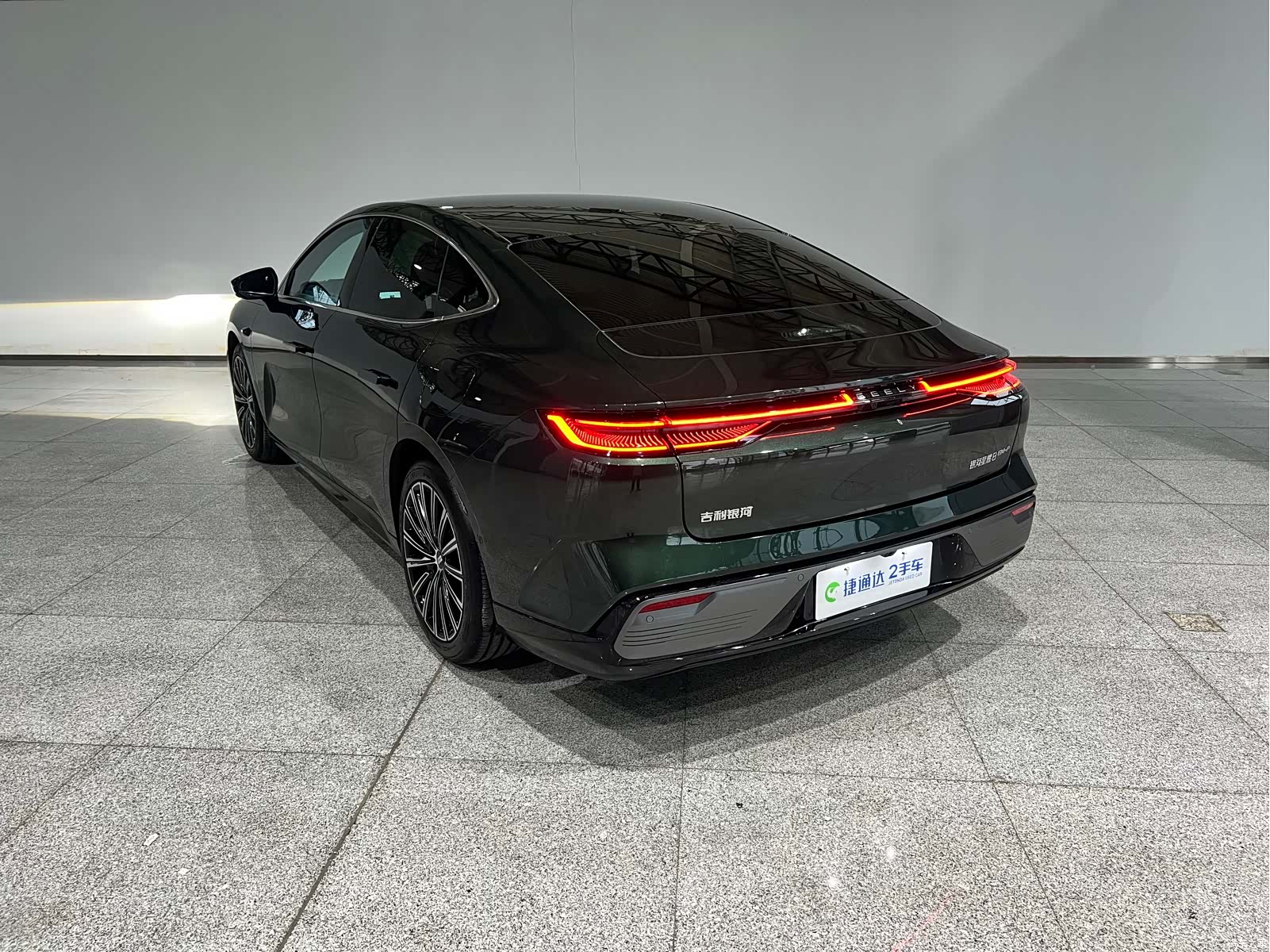 Geely 8, 2025 7