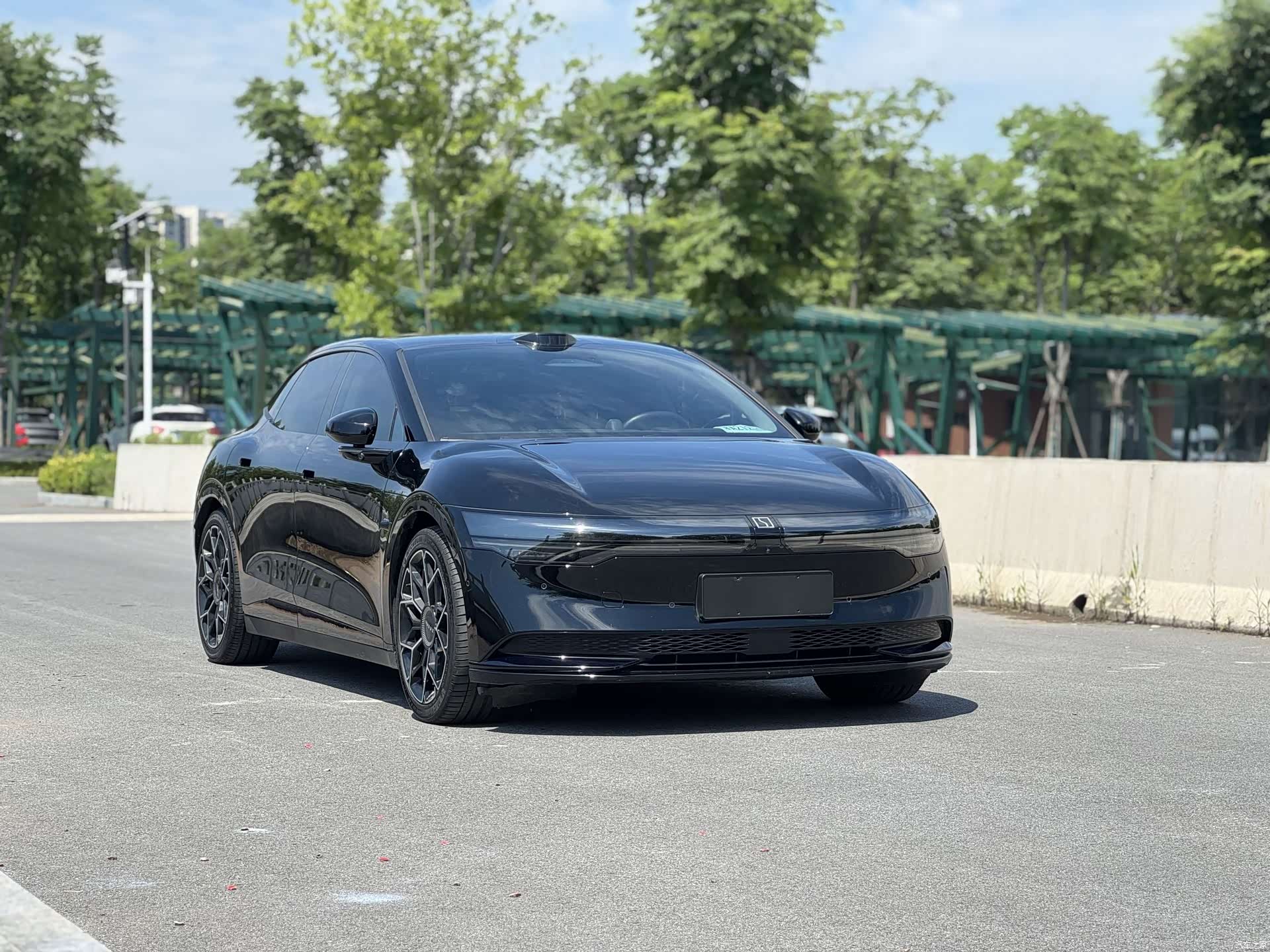 Zeekr 007, 2024 2