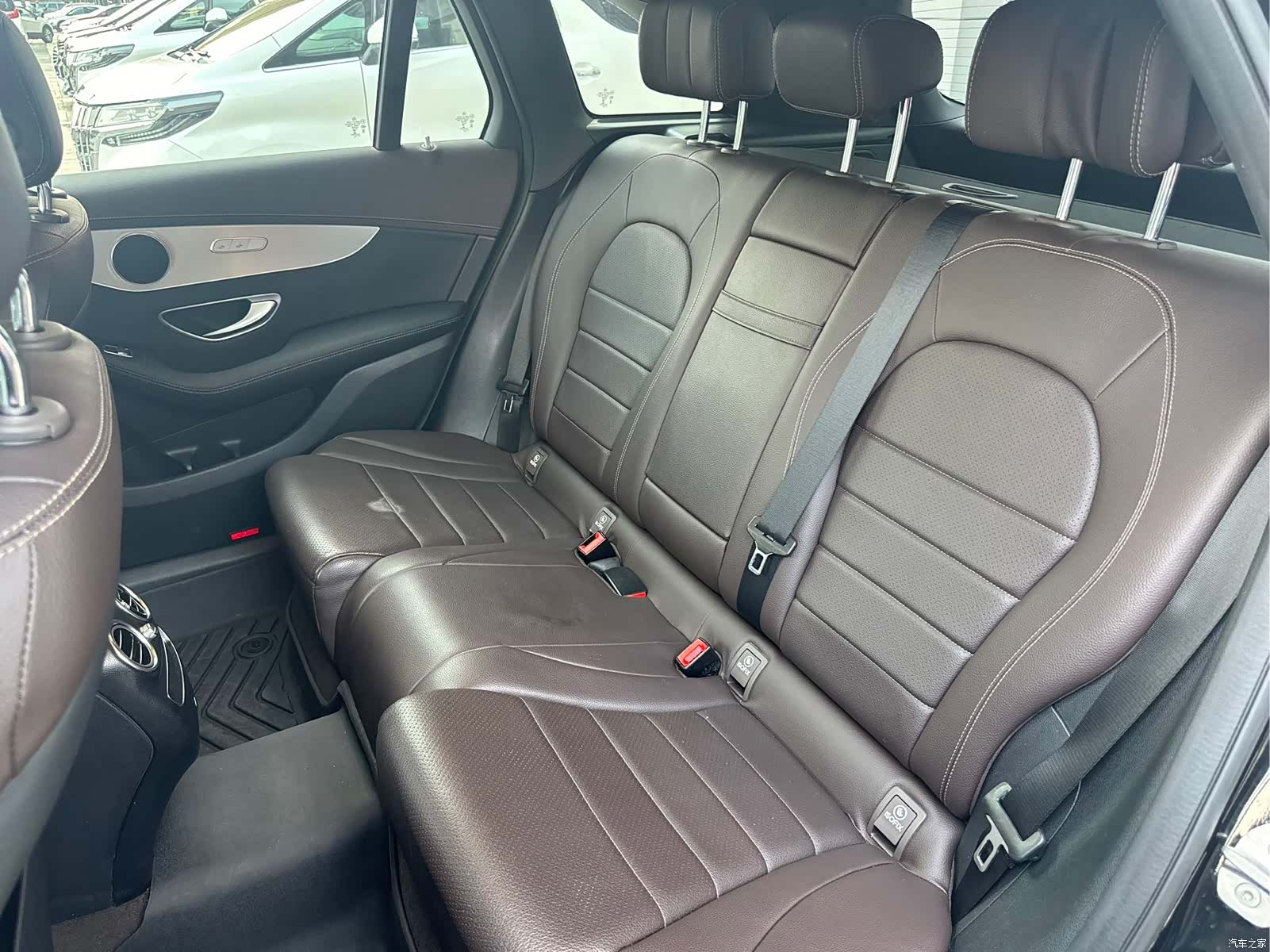 Mercedes-Benz GLC, 2021 19