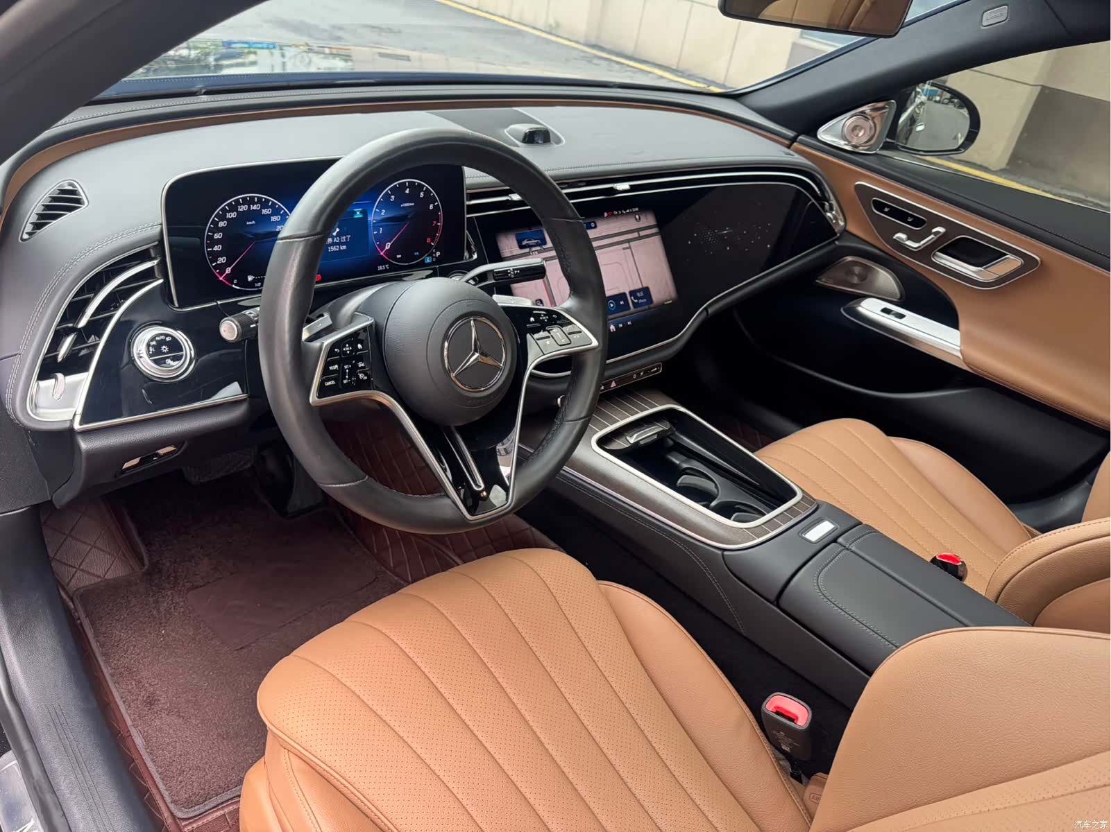 Mercedes-Benz E-Class, 2024 все фото