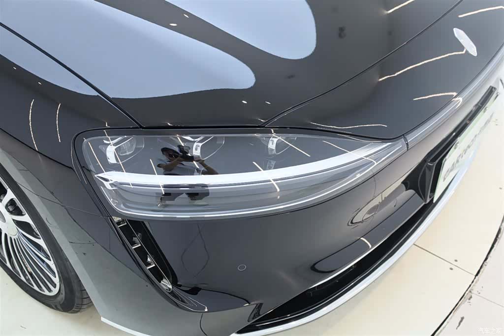 Stelato S9, 2025 12