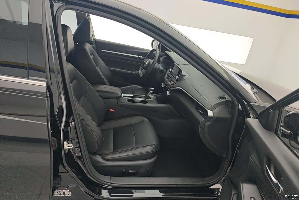 Nissan Teana, 2019 8
