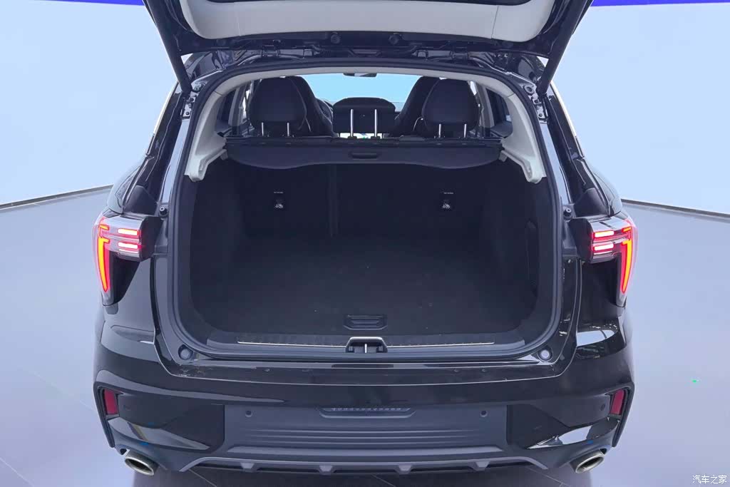 Lynk & Co 01, 2023 4