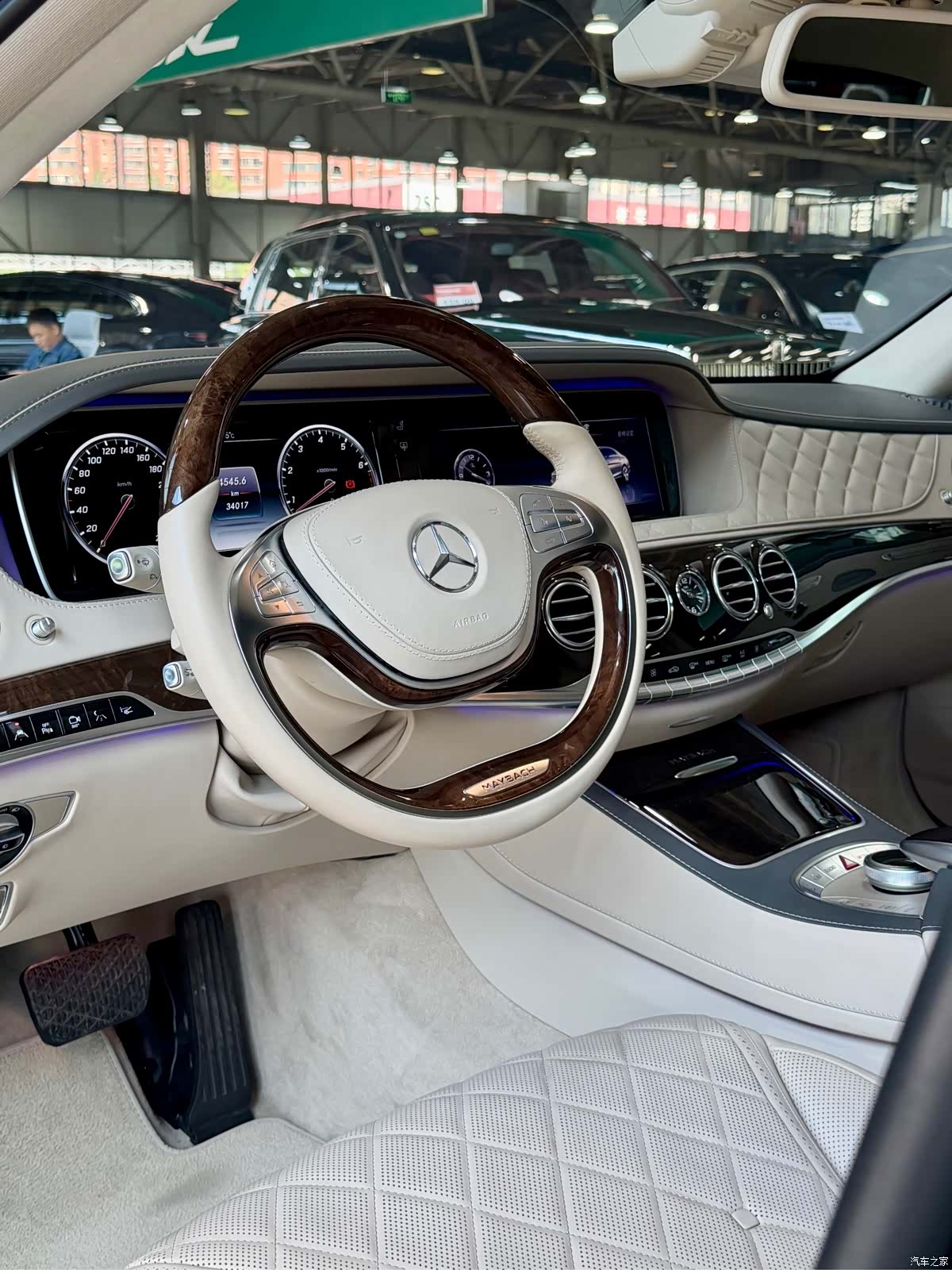 Maybach S-Class, 2017 все фото