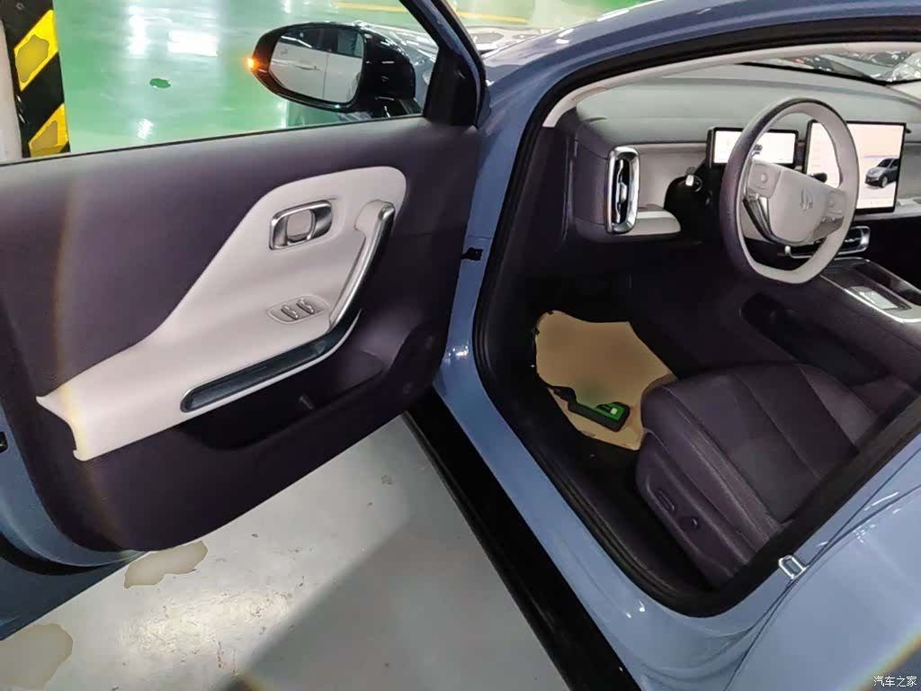 Leapmotor B01, 2026 16