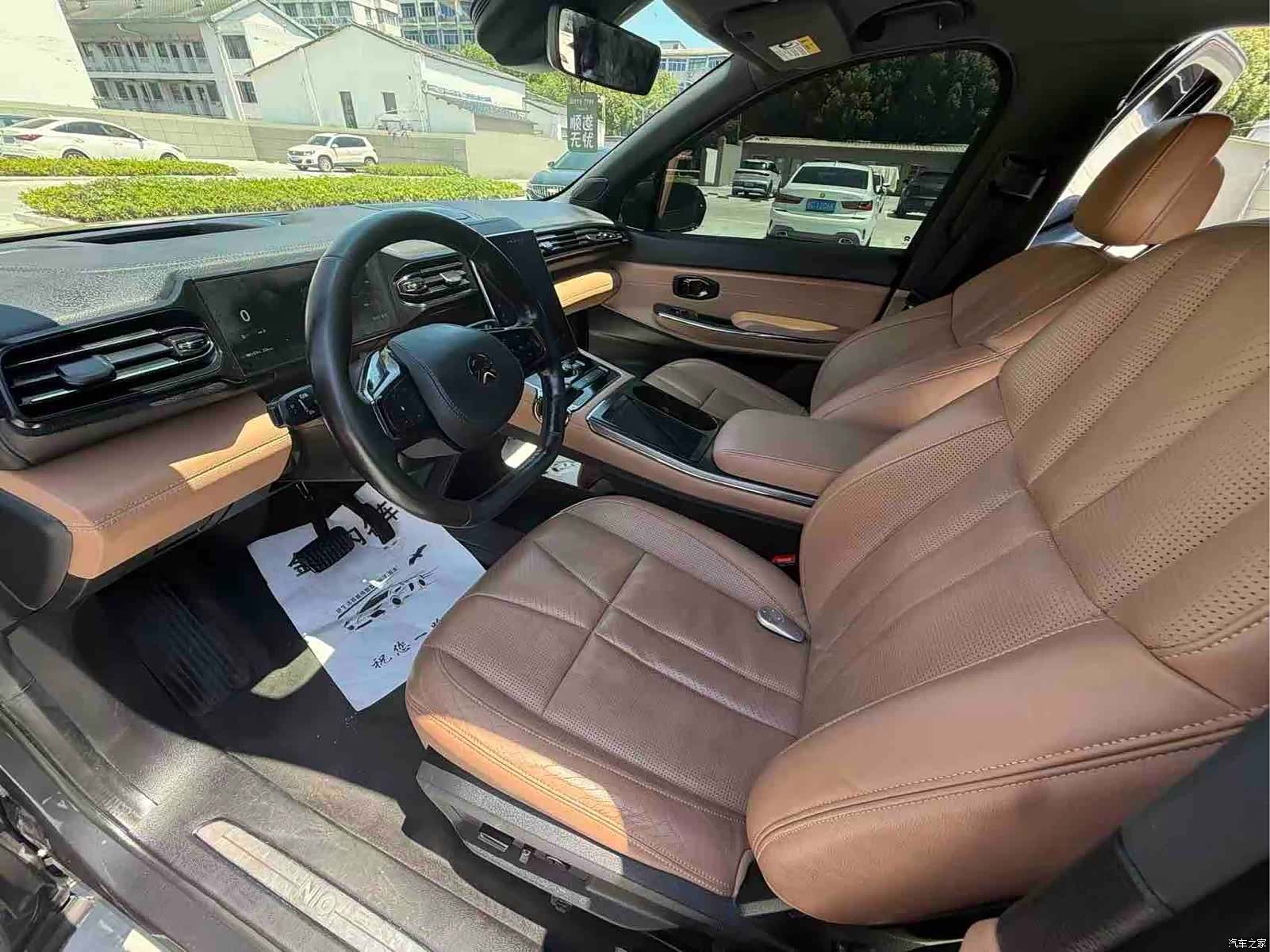 NIO ES8, 2021 8