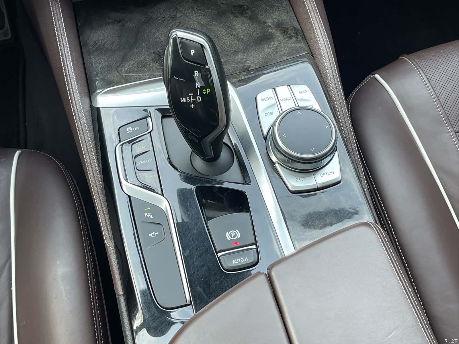 BMW 5 Series, 2018 23
