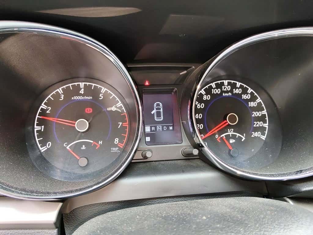 Nissan T70, 2017 4