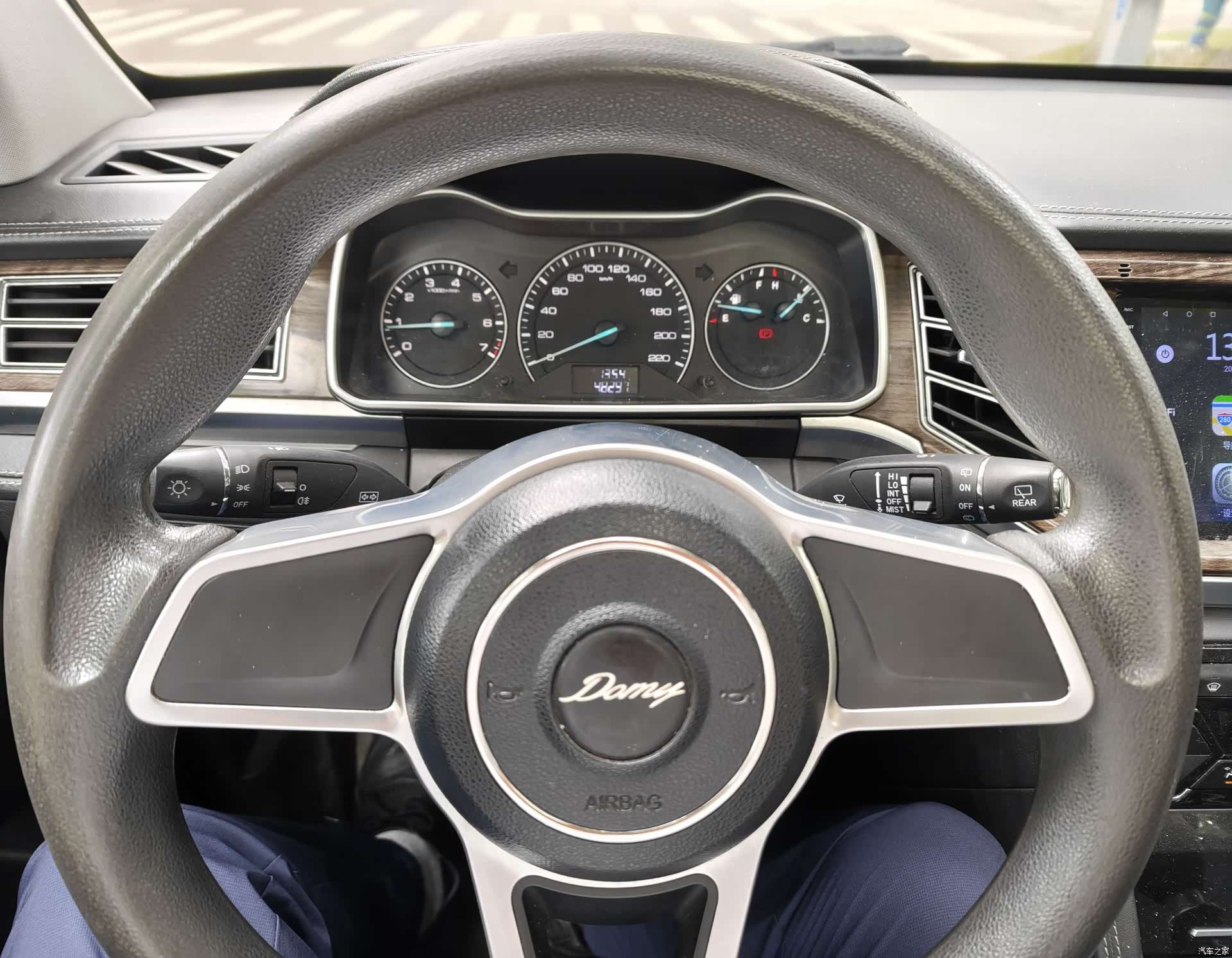 Zotye X7, 2017 10