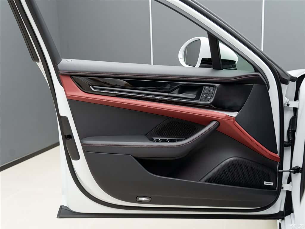 Porsche Panamera, 2025 8