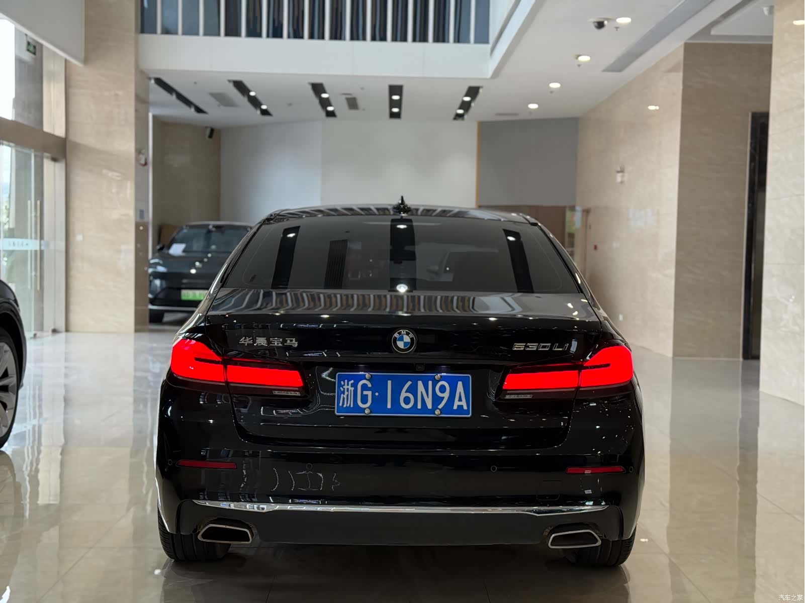 BMW 5 Series, 2023 17