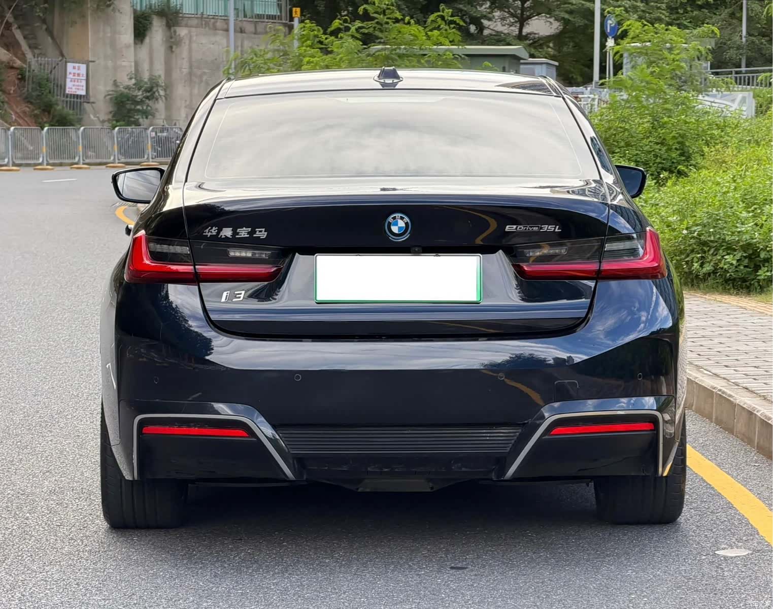 BMW i3, 2023 4