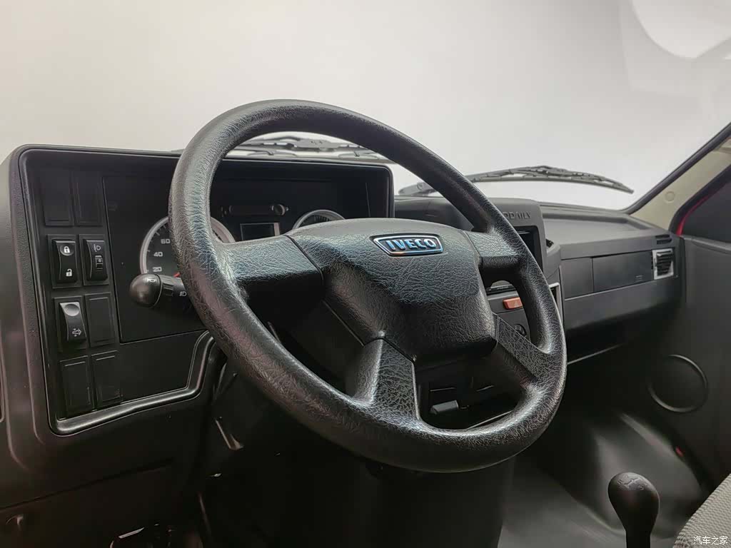 Iveco V35, 2023 11