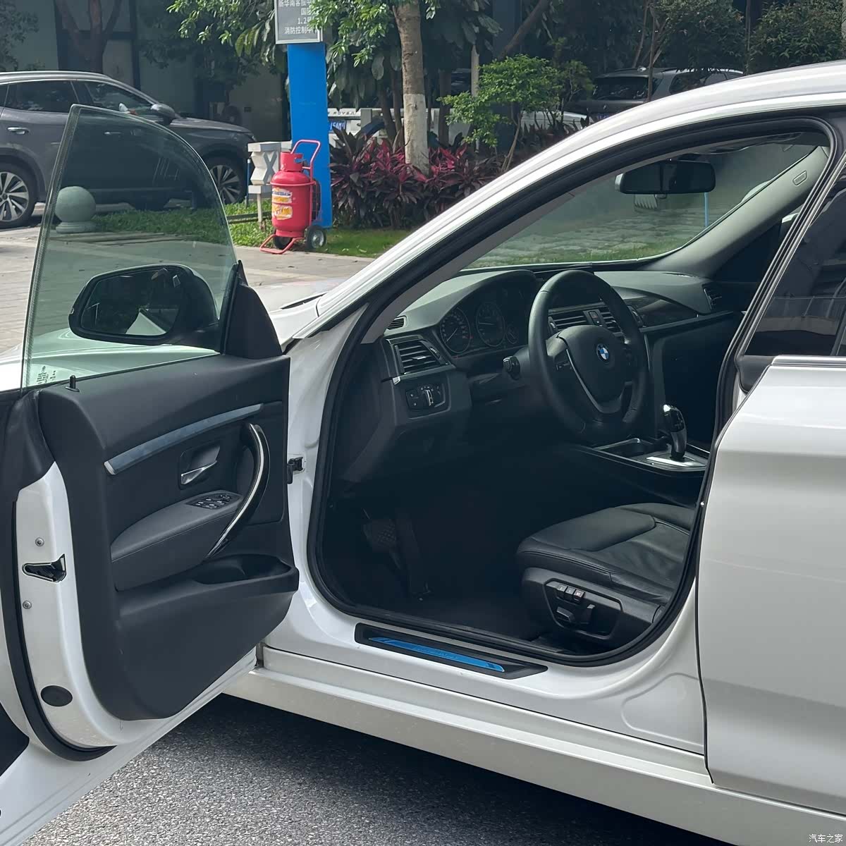 BMW 3 Series, 2015 11