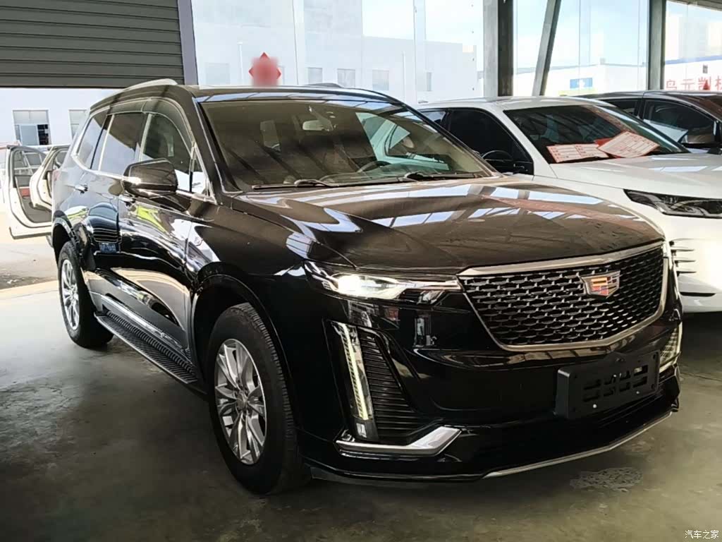 Cadillac XT6, 2021 4