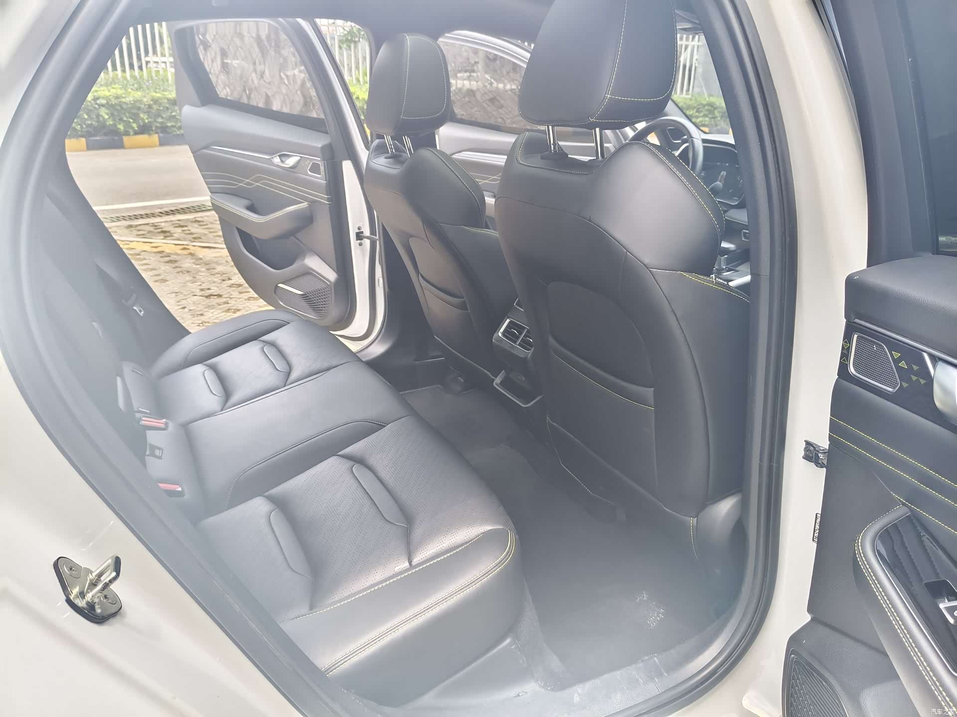 Geely Preface, 2023 15