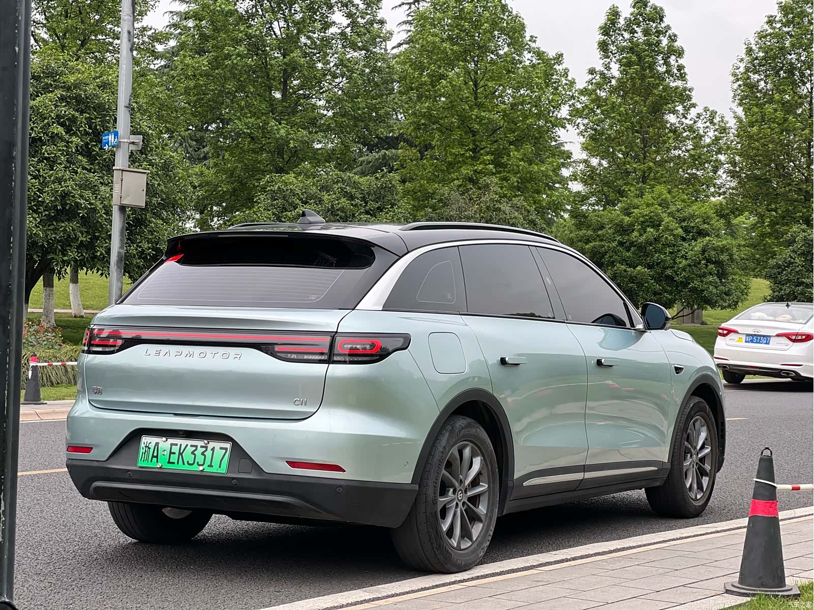 Leapmotor C11, 2022 4
