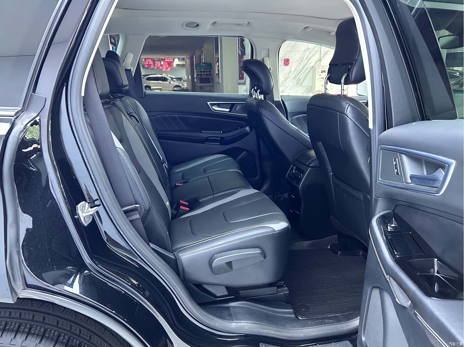 Ford Edge, 2019 11