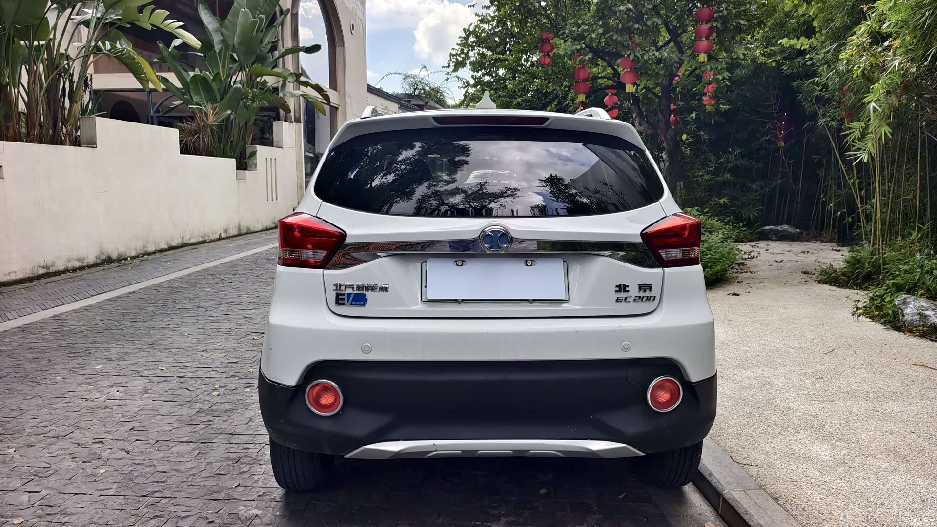 BAIC EC200, 2018 4