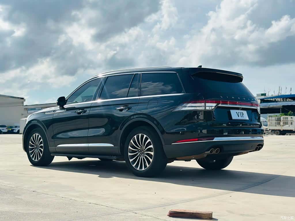 Lincoln Aviator, 2021 7