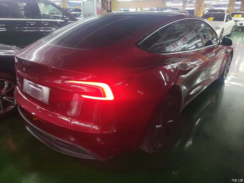 Tesla Model 3, 2024 7