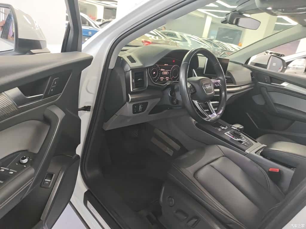 Audi Q5L, 2019 16