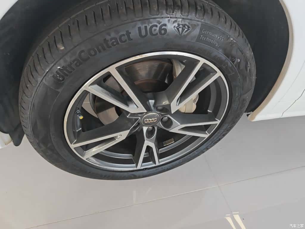Audi Q5L, 2019 23
