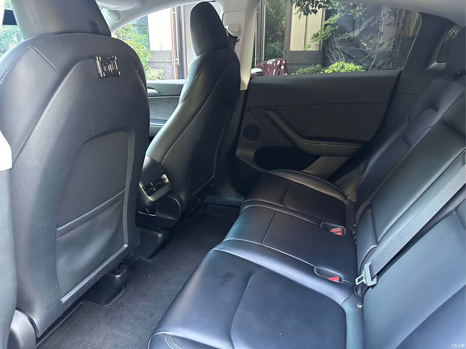 Tesla Model Y, 2022 8