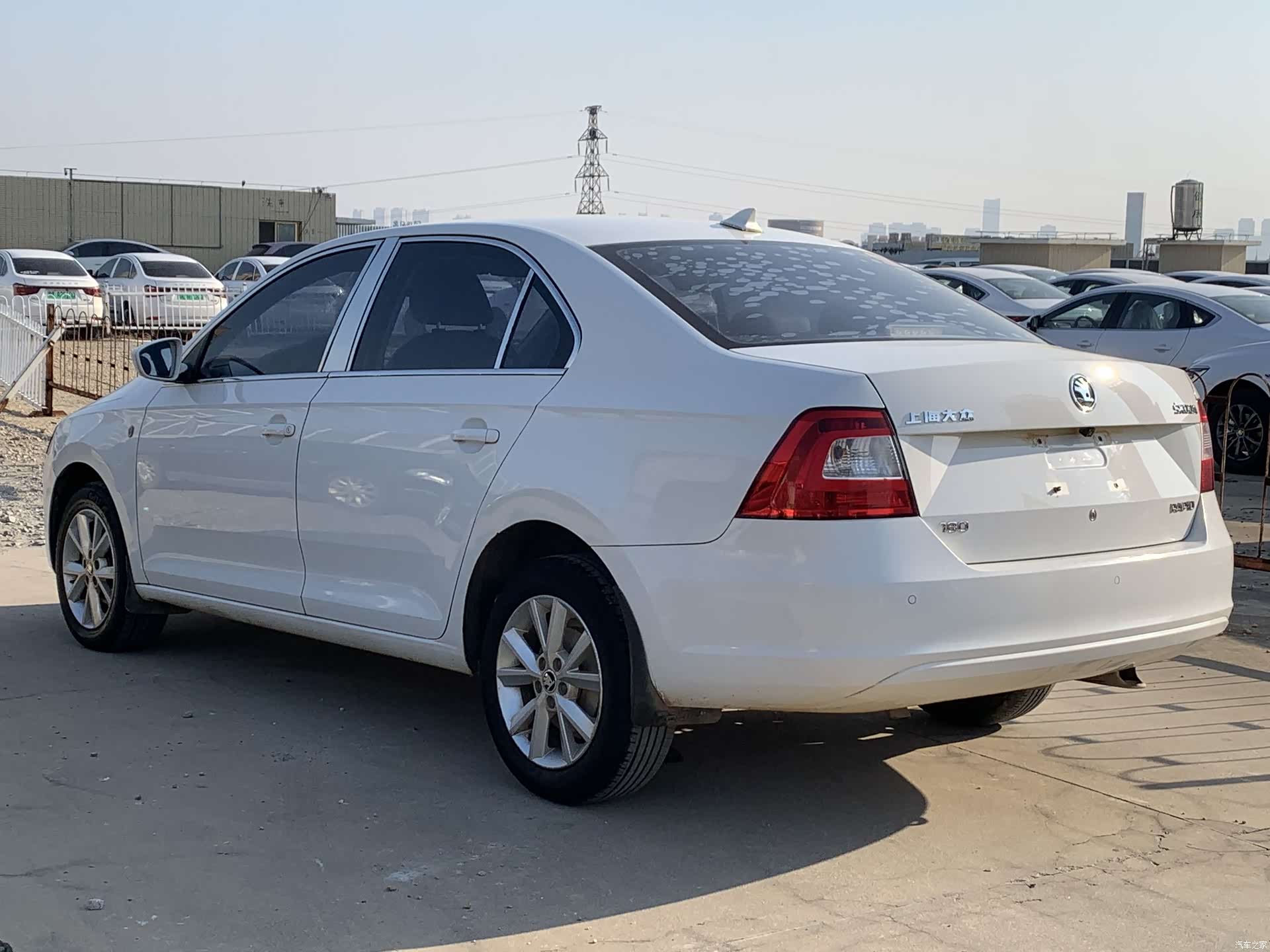 Skoda Rapid, 2016 12