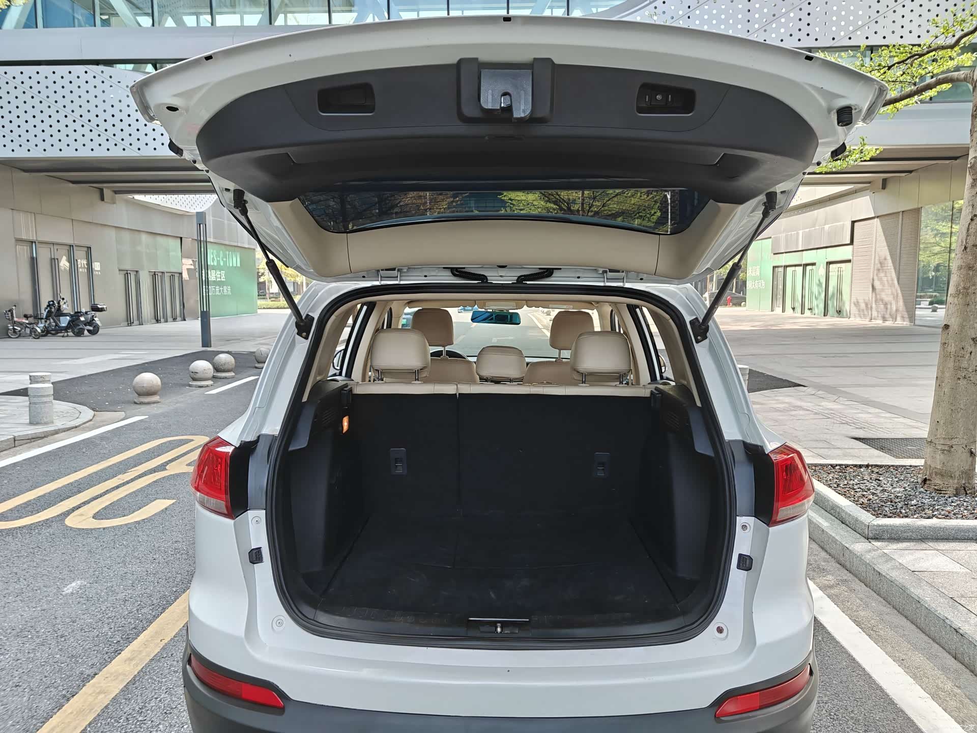 Zotye X5, 2017 10