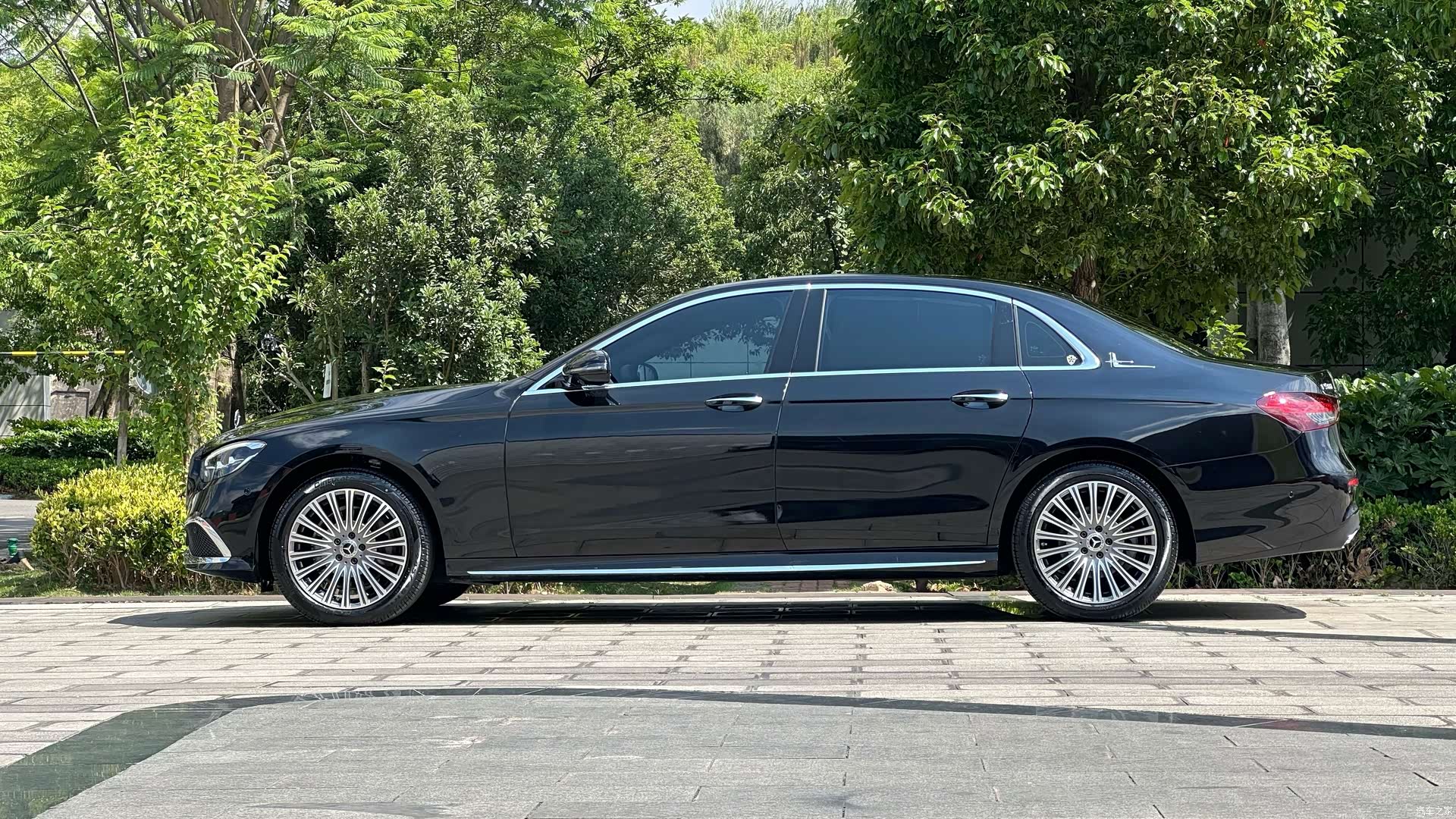 Mercedes-Benz E-Class, 2021 7