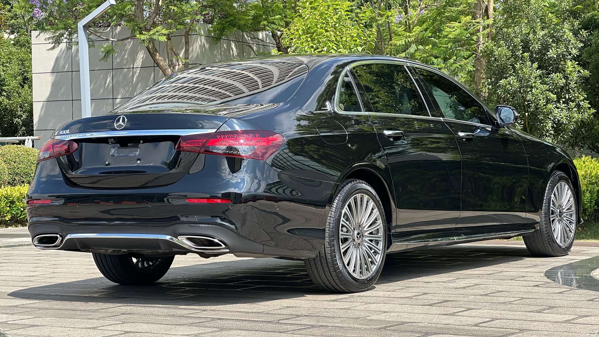 Mercedes-Benz E-Class, 2021 6