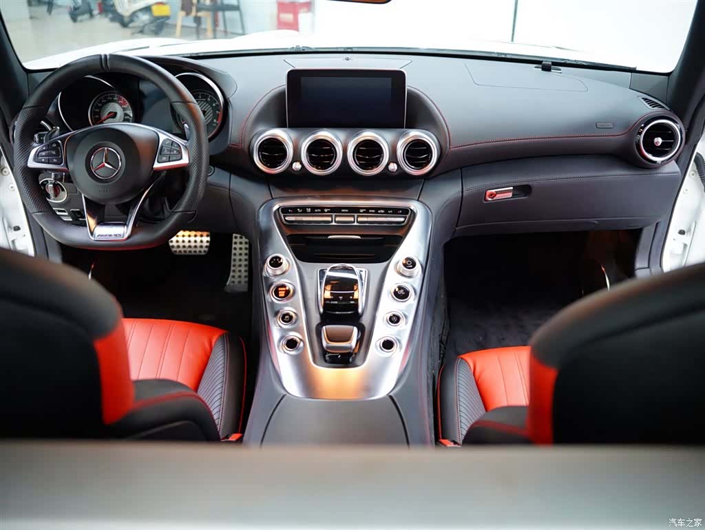 MG AMG, 2019 41