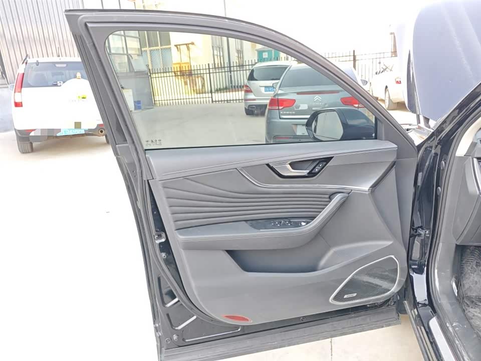 Hongqi HS5 Hongqi HS5
