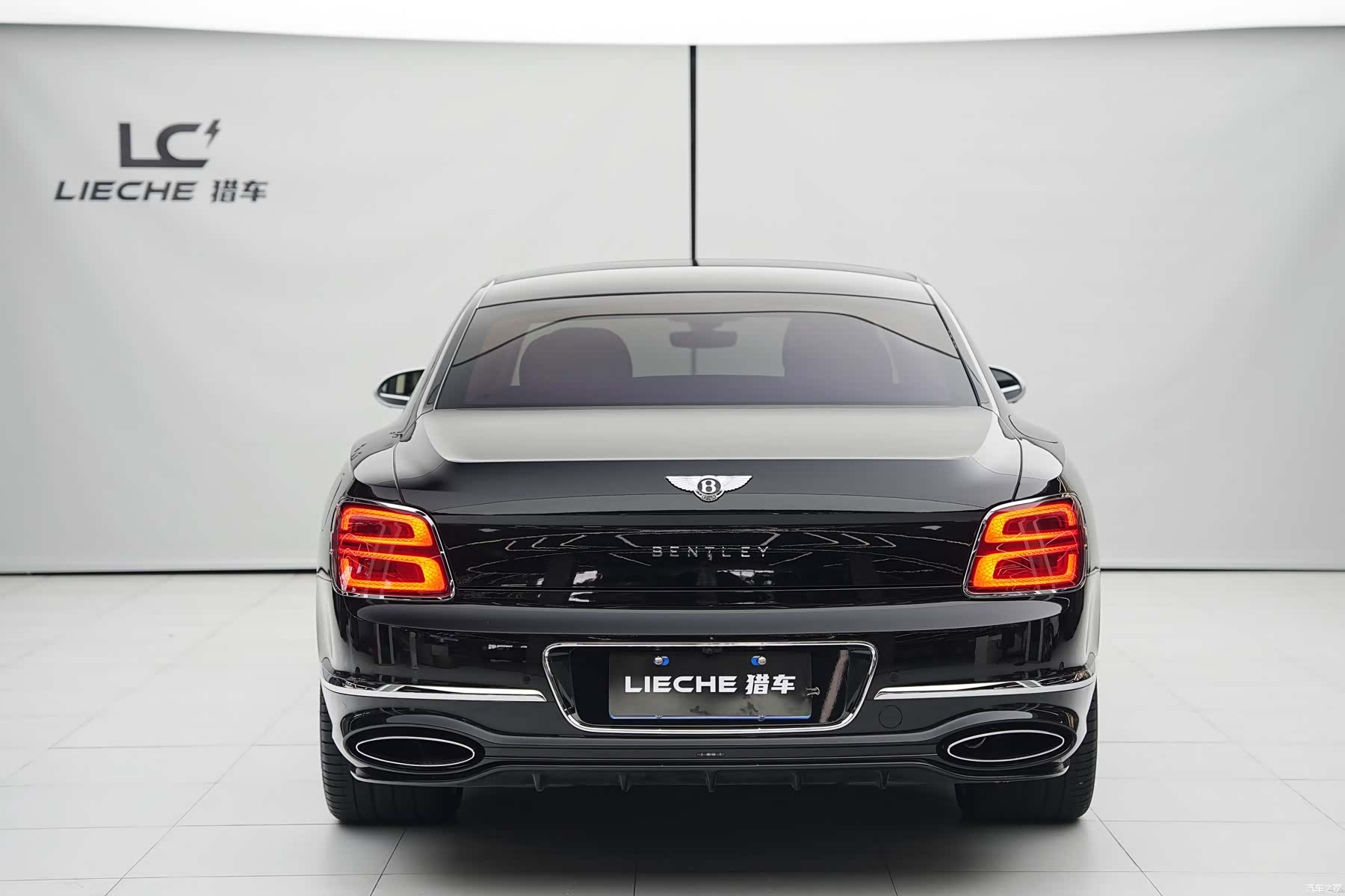 Bentley Flying Spur, 2025 19