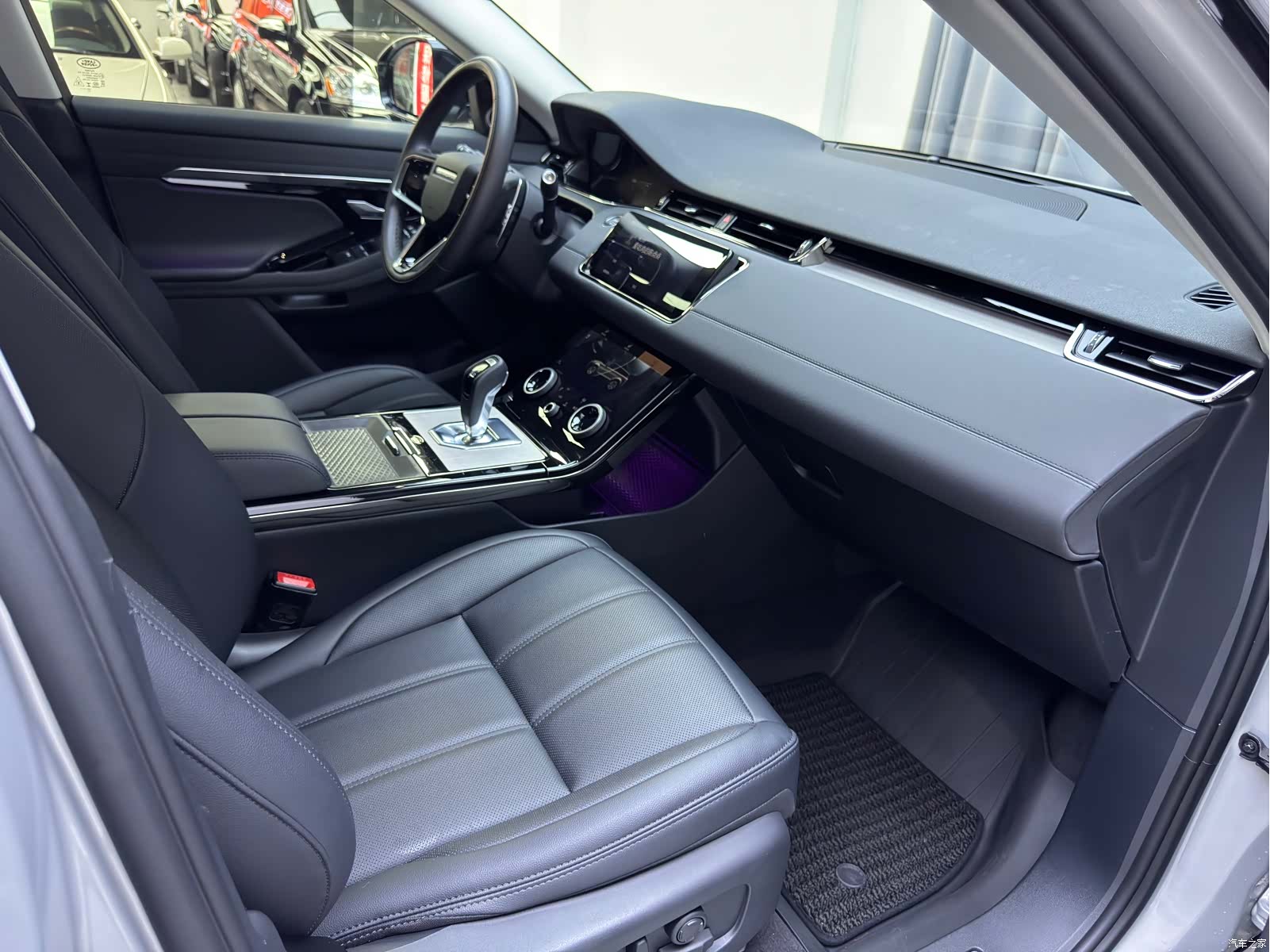 Land Rover Range Rover, 2023 15