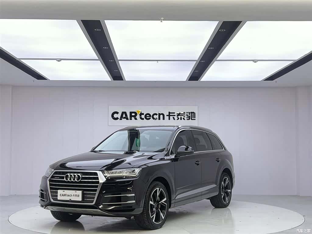 Audi Q7, 2019 1