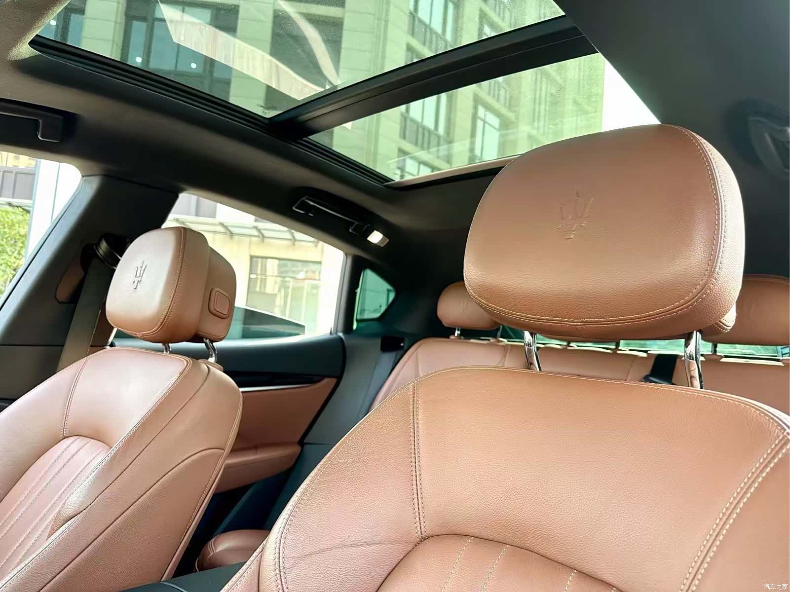Maserati Levante, 2022 8