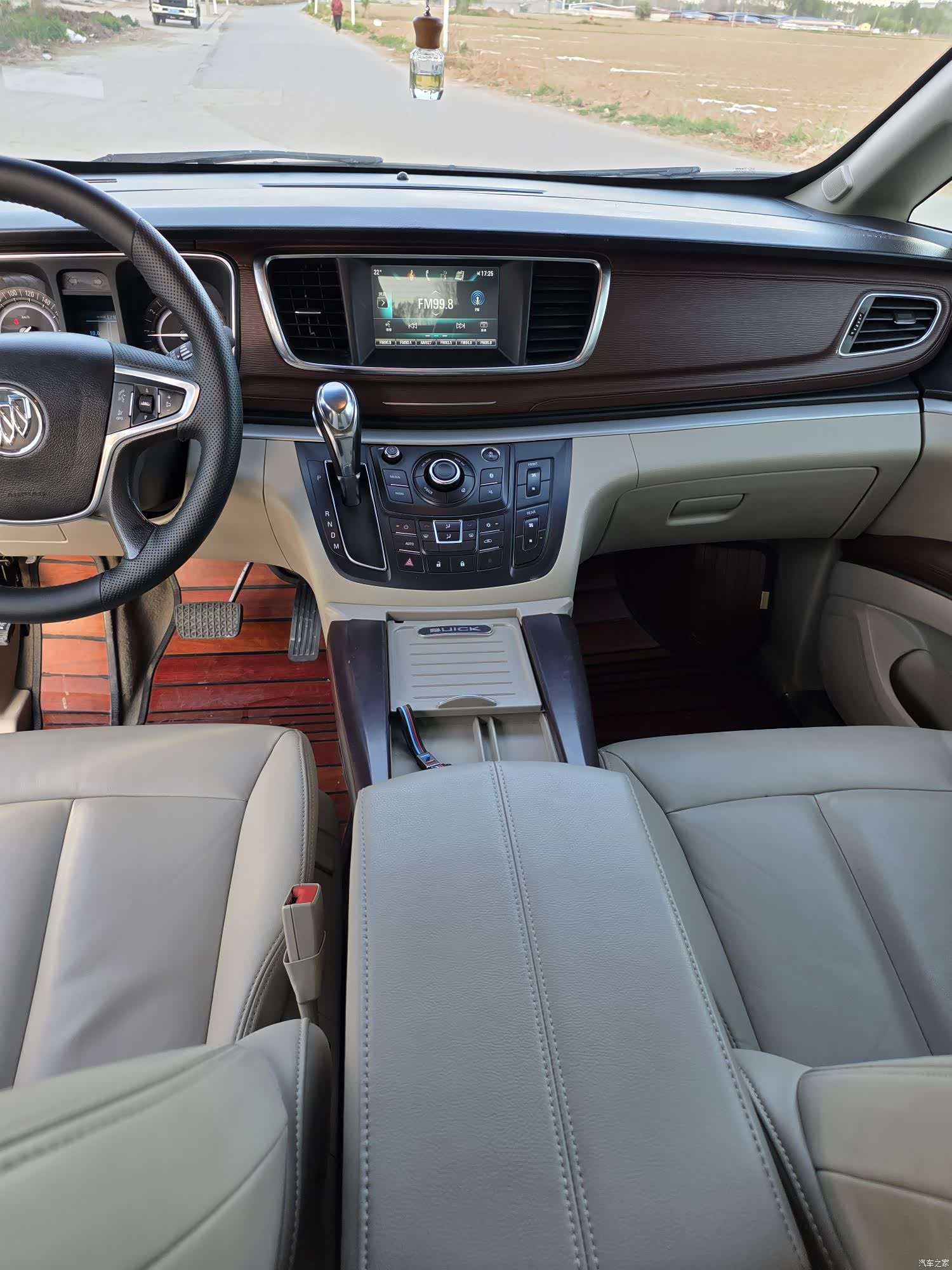 Buick GL8, 2019 15