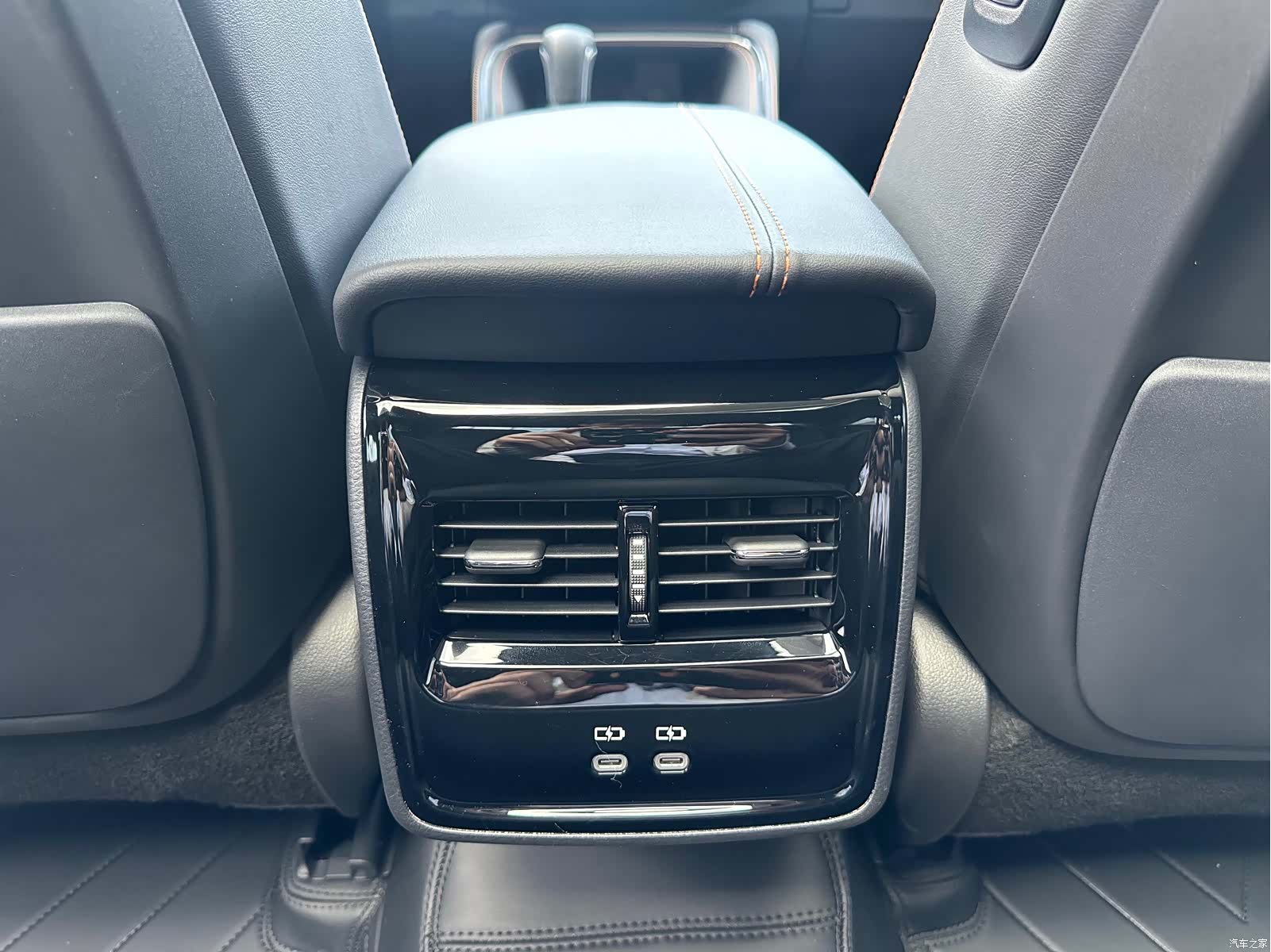 Toyota Avalon, 2025 17