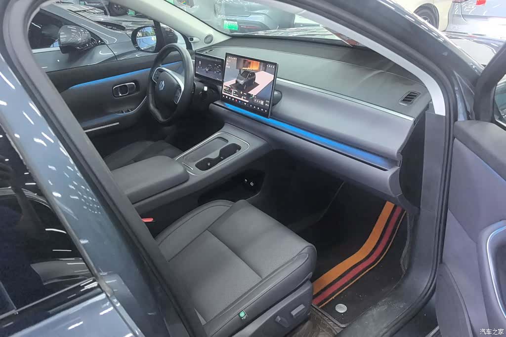 Leapmotor C10, 2025 8