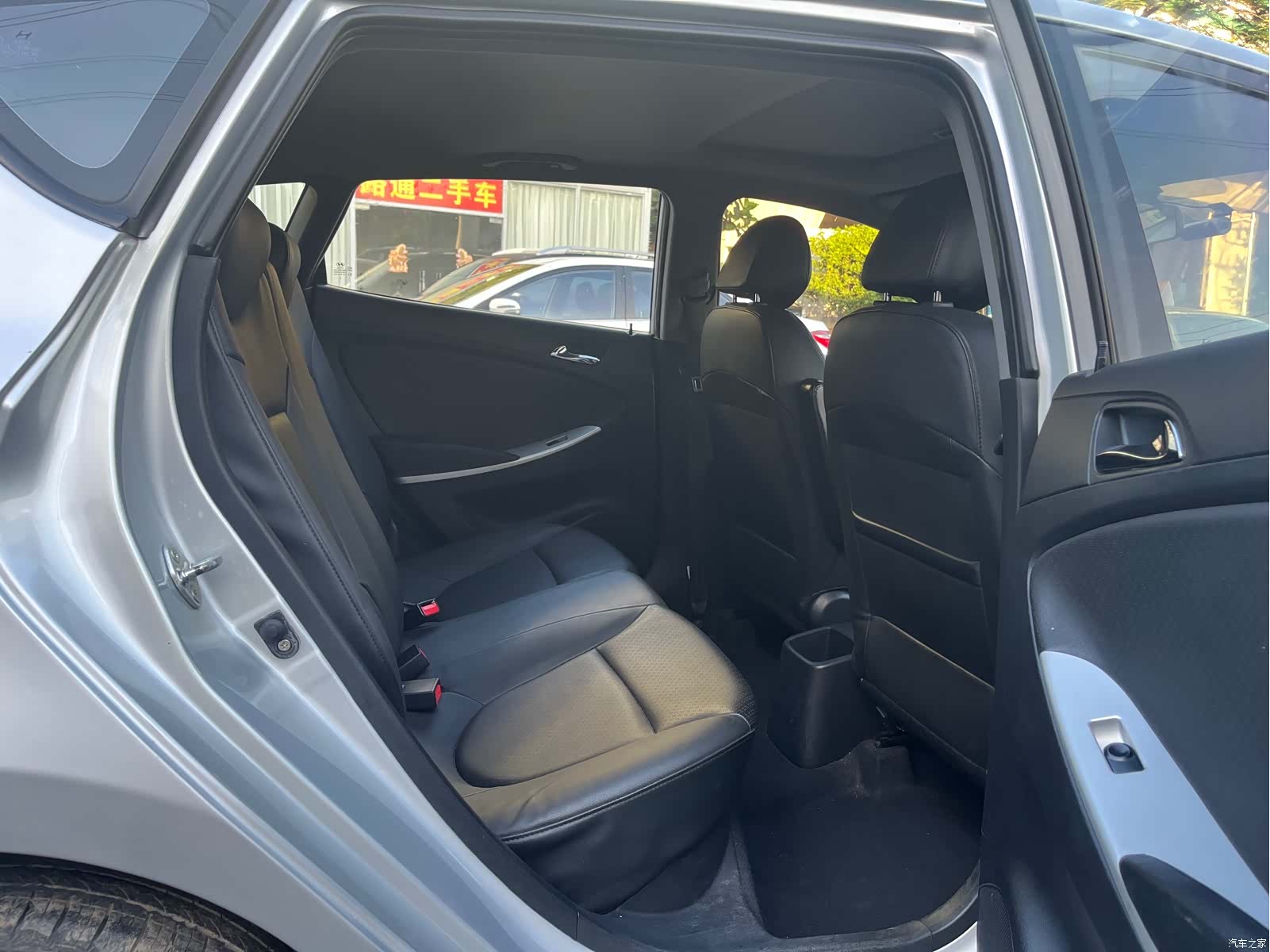Hyundai GLS, 2012 13